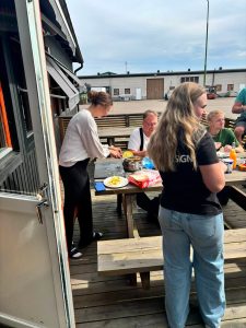 Surströmmingspremiär hos Magnussons Måleri